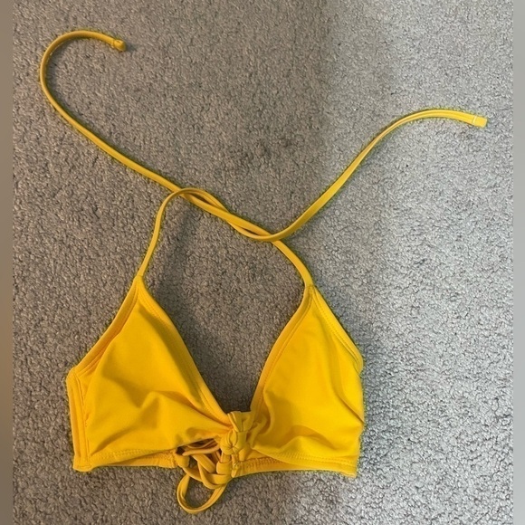 Xhilaration Yellow Bikini Top size Small - Picture 5 of 7